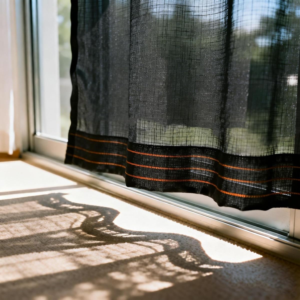 winemana Black Shade Cloth 40%, 5x8 FT Mesh Tarp - Garden Shade for Greenhouse, Patio, Vegetables, Plants Cover and Chicken Coops, Sun Shade Net for Outdoor Protection with Reinforced Grommets - imagen de detalle 6