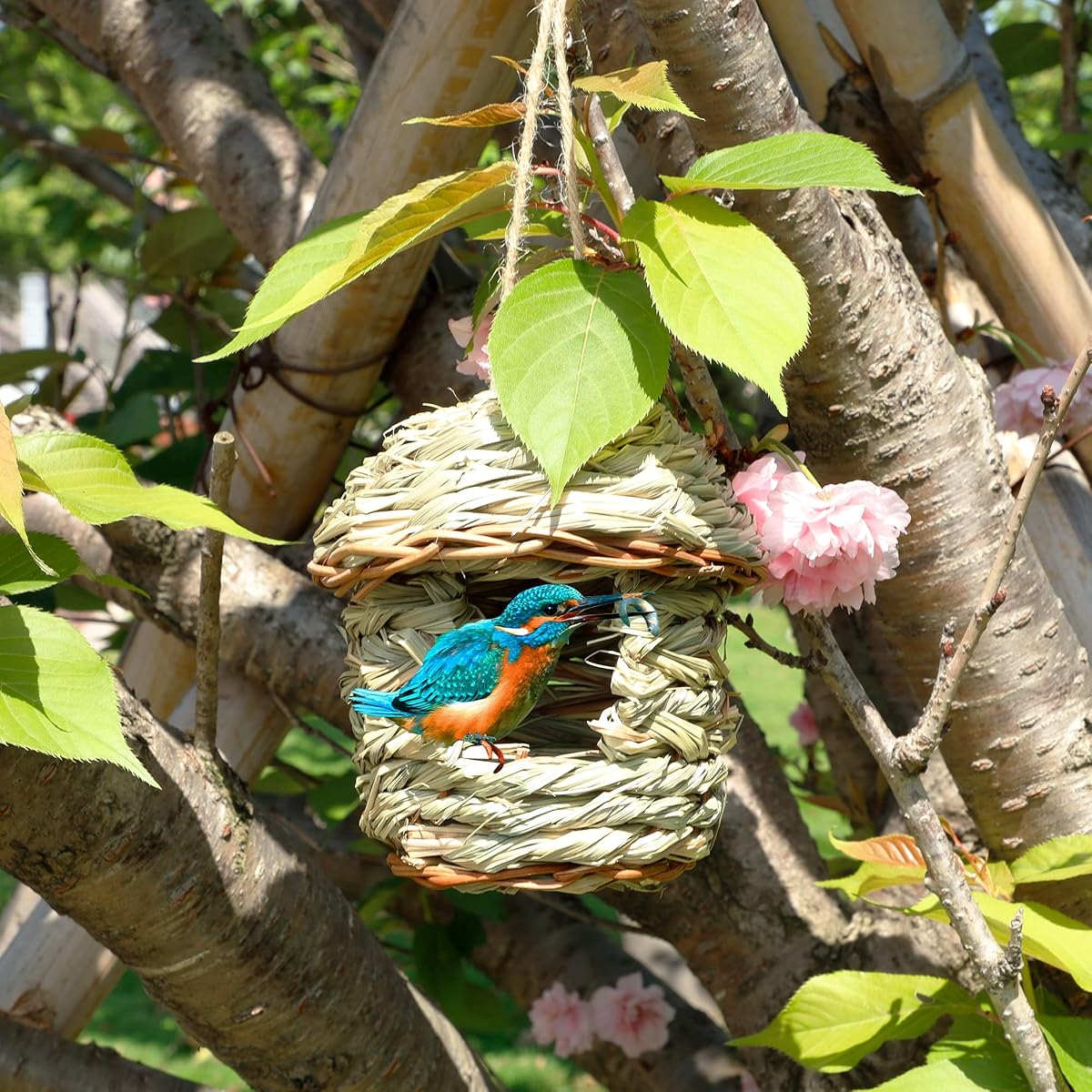 winemana 2 Pack Hanging Hummingbird Nest House, Durable Hand Woven, Made of Natural Grass, Perfect for Outdoor Garden Patio Lawn Office Indoor - imagem de detalhe 5