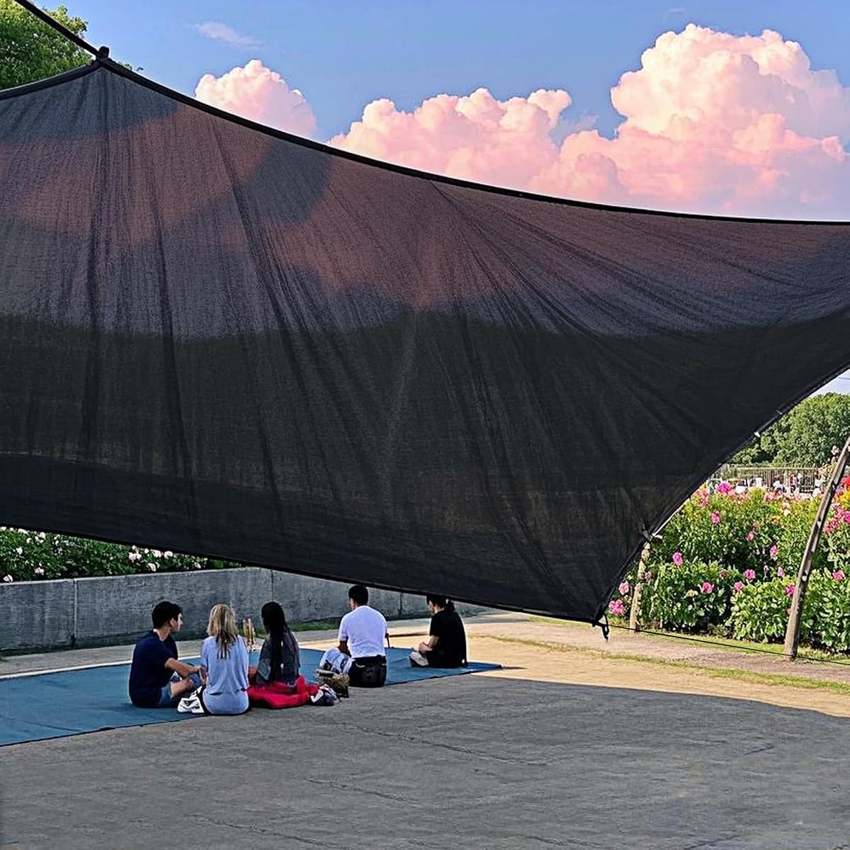 winemana Black Shade Cloth 50%, 8x10 FT Mesh Tarp - Garden Shade for Greenhouse, Patio, Vegetables, Plants Cover and Chicken Coops, Sun Shade Net for Outdoor Protection with Reinforced Grommets - imagen de detalle 3