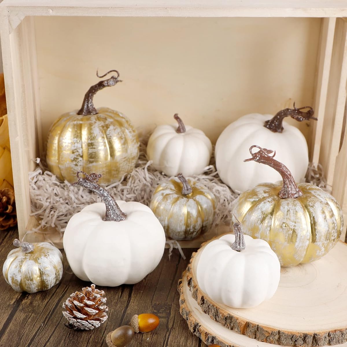 winemana 16 Pcs Golden and White Pumpkins Fall Decorations for Home - imagem de detalhe 3