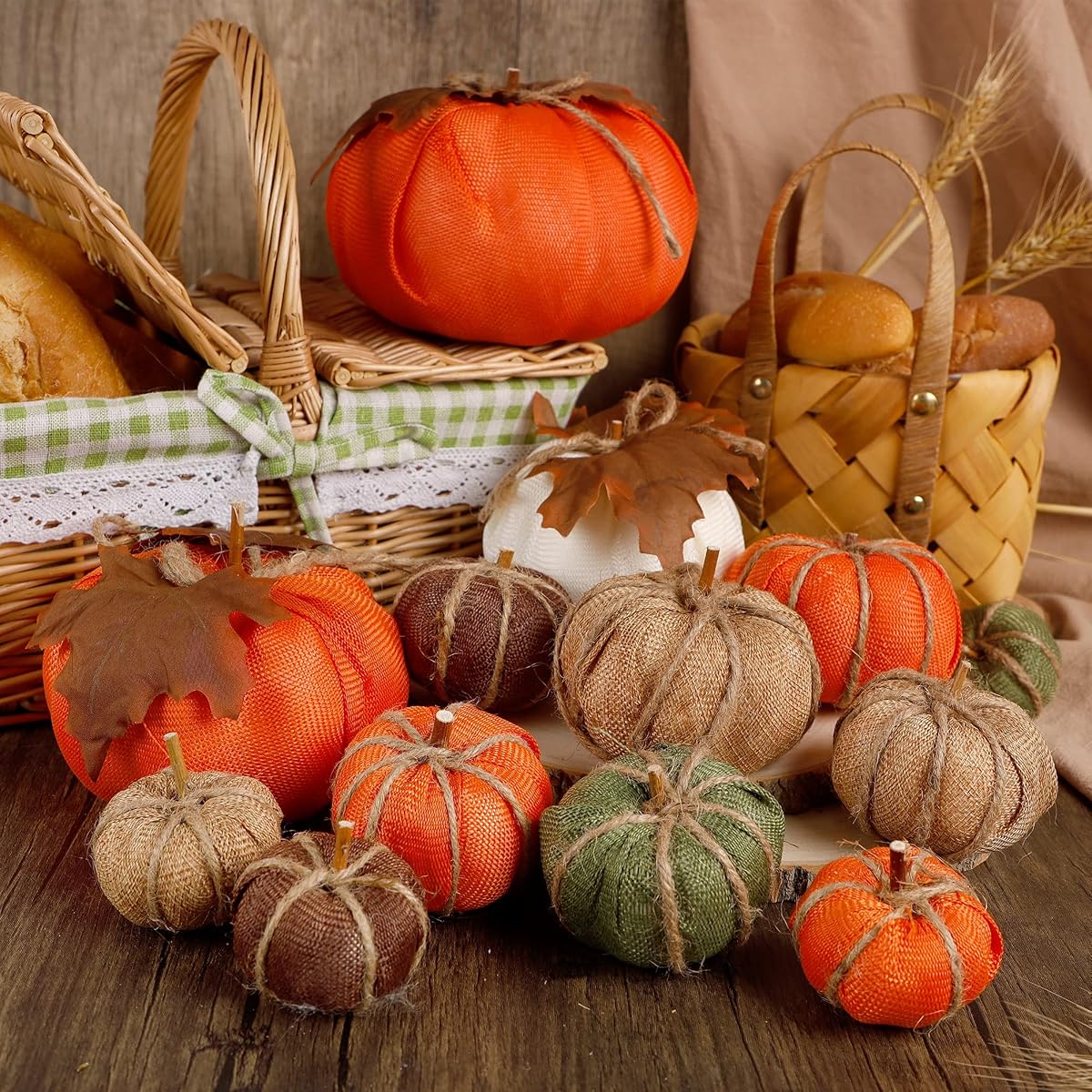 winemana Thanksgiving Decorations Artificial Pumpkins, Set of 12 Mixed Sizes Burlap Pumpkin with Leaves, Harvest Holiday Party Indoor Home Kitchen Props - 细节图 5