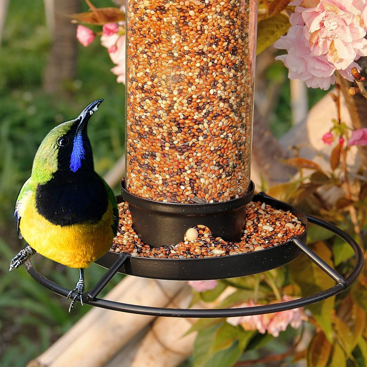 winemana Hanging Wild Bird Feeder, 1.2 lb Metal Shaped with Roof Outside Decoration, Perfect for Attracting Birds on Garden Yard - imagem de detalhe 4
