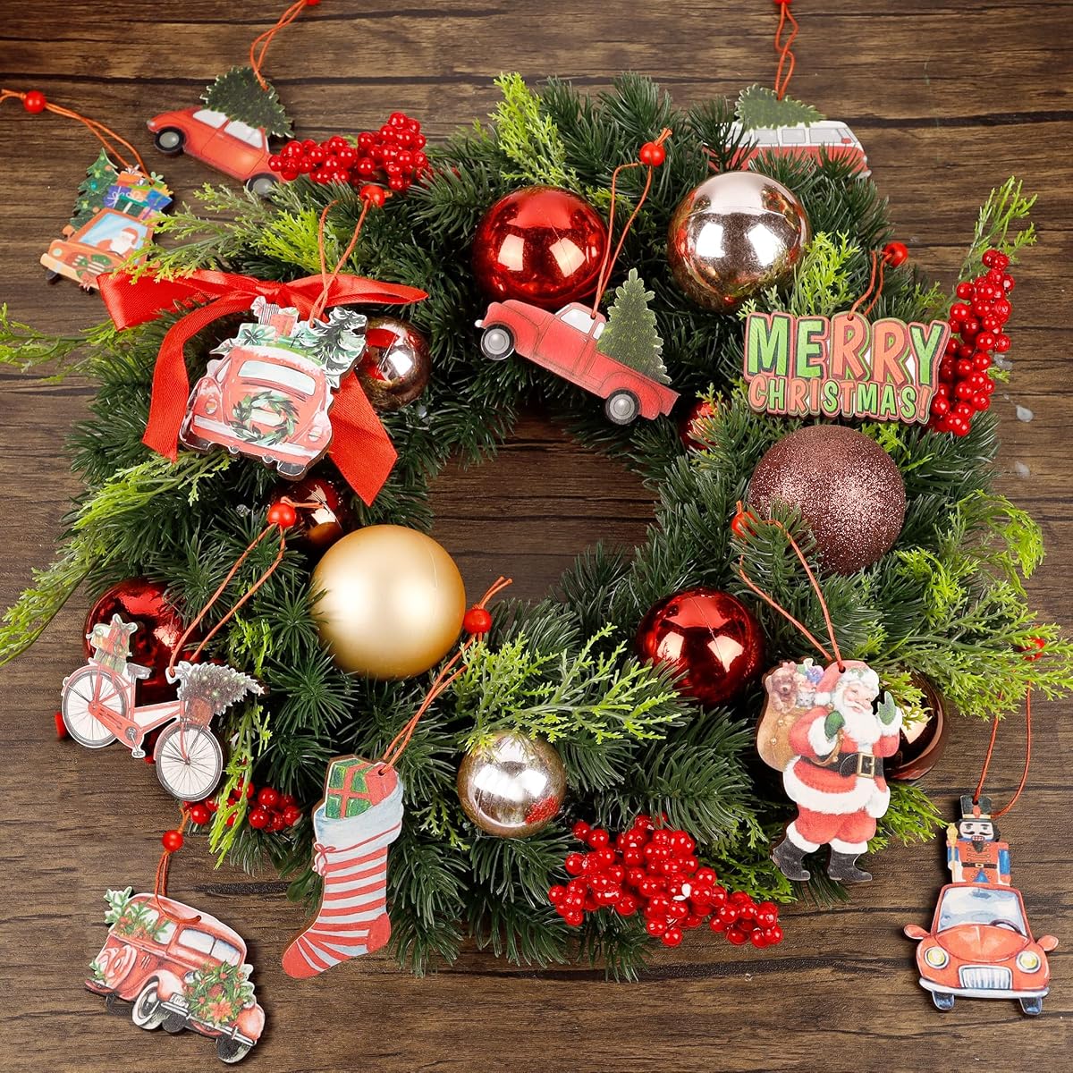 winemana Christmas Tree Ornaments Red Truck, 12 Pcs Hanging Wooden Ornament Set, Santa Claus Merry Christmas Car Vintage Crafts for Xmas Tree Garland Decorations - imagem de detalhe 5